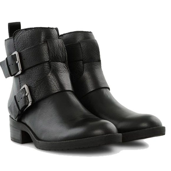 Kenneth Cole Reaction Shoes - KENNETH COLE REACTION • Pod Place Moto Boots Sz 8